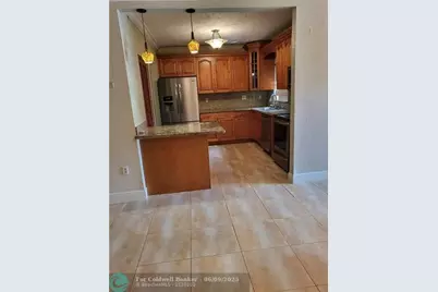 780 NE 199th St, Unit #E 101, Miami, FL 33179 - Photo 9