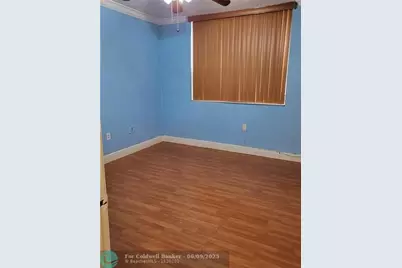 780 NE 199th St, Unit #E 101, Miami, FL 33179 - Photo 21