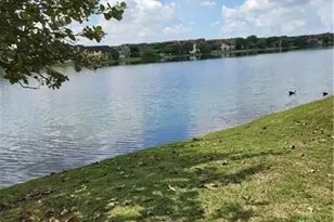 780 NE 199th St Unit #E 101, Miami, FL 33179 - Photo 33