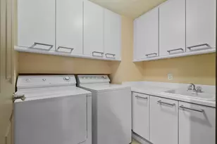 411 N New River Dr Unit, Fort Lauderdale, FL 33301 - Photo 15