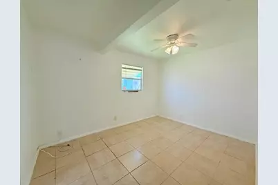 2625 NW 68th Ave, Sunrise, FL 33313 - Photo 13