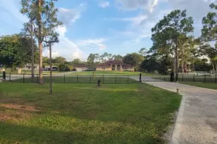 11223 Sunset Blvd, Royal Palm Beach, FL 33411 - Photo 9