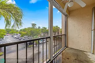 8260 SW 24th St, North Lauderdale, FL 33068 - Photo 9