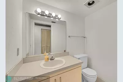 2103  Lucaya Bnd, Unit #E3, Coconut Creek, FL 33066 - Photo 9
