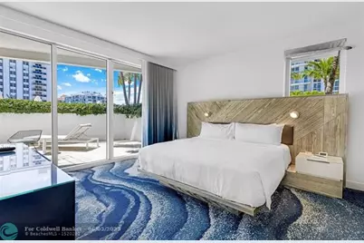 3101  Bayshore Dr, Unit #501, Fort Lauderdale, FL 33304 - Photo 15