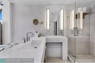 3101  Bayshore Dr, Unit #501, Fort Lauderdale, FL 33304 - Photo 19