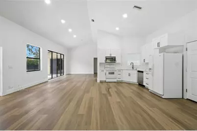 5172 NW 53rd Ave, Coconut Creek, FL 33073 - Photo 9