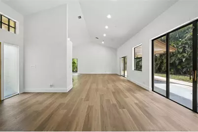 5172 NW 53rd Ave, Coconut Creek, FL 33073 - Photo 5