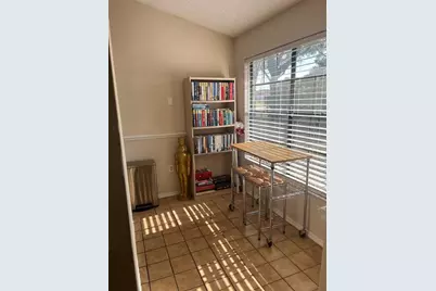 2360  Croton Ct, Unit #2630, Pembroke Pines, FL 33026 - Photo 7