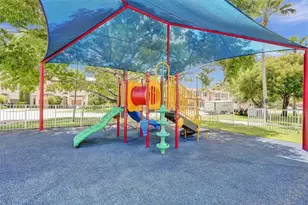 219 Riverwalk Cir, Sunrise, FL 33326 - Photo 25