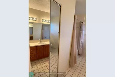 2232 SE Longhorn Ave, Port Saint Lucie, FL 34952 - Photo 27