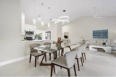 5794  Parkwalk Cir, Boynton Beach, FL 33472 - Photo 7