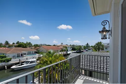 501  Golden Harbour Dr, Boca Raton, FL 33432 - Photo 39