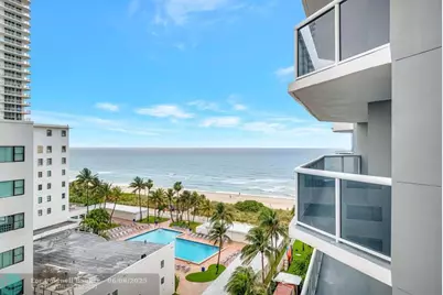 6301  Collins Ave, Unit #1007, Miami Beach, FL 33141 - Photo 17