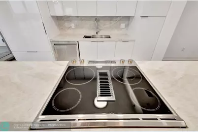 6301  Collins Ave, Unit #1007, Miami Beach, FL 33141 - Photo 33