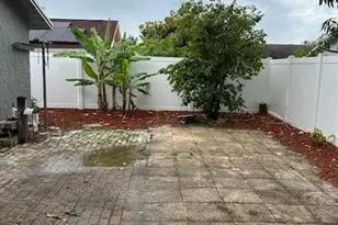 401 SW 73rd Ave, North Lauderdale, FL 33068 - Photo 21