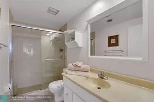 3200 NE 36th St, Fort Lauderdale, FL 33308 - Photo 17