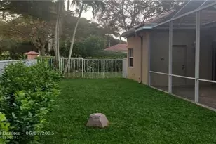 4070 Palmetto Trail, Weston, FL 33331 - Photo 21