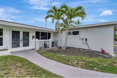 4709  Washington St, Hollywood, FL 33021 - Photo 3