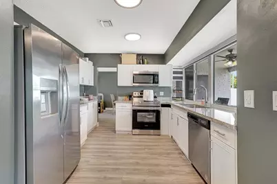 4709  Washington St, Hollywood, FL 33021 - Photo 11