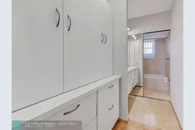 3199 S Ocean Dr, Unit #406, Hallandale Beach, FL 33009 - Photo 17