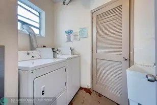 3199 S Ocean Dr, Hallandale Beach, FL 33009 - Photo 33