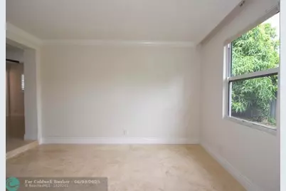 1911 NE 41st St, Oakland Park, FL 33308 - Photo 27