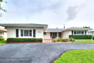 1911 NE 41st St, Oakland Park, FL 33308 - Photo 3
