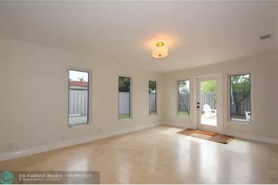 1911 NE 41st St, Oakland Park, FL 33308 - Photo 19