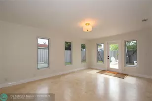 1911 NE 41st St, Oakland Park, FL 33308 - Photo 19