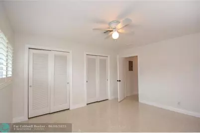 1911 NE 41st St, Oakland Park, FL 33308 - Photo 31