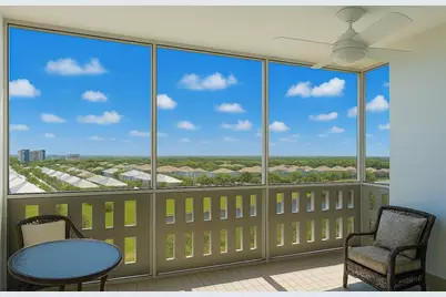 4001  Hillcrest Dr, Unit #912, Hollywood, FL 33021 - Photo 13