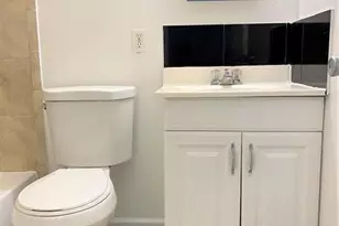 715 SW 14th Ave, Fort Lauderdale, FL 33312 - Photo 9