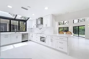 5100 Pineview Cir, Delray Beach, FL 33445 - Photo 15