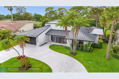 5100  Pineview Cir, Delray Beach, FL 33445 - Photo 3