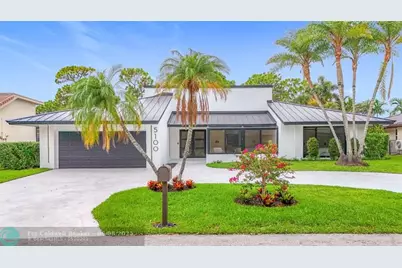 5100  Pineview Cir, Delray Beach, FL 33445 - Photo 1