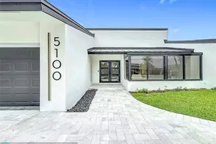 5100 Pineview Cir, Delray Beach, FL 33445 - Photo 5