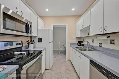 400 N Riverside Dr, Unit #404, Pompano Beach, FL 33062 - Photo 11