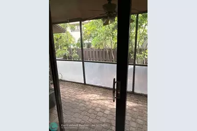 7650 NW 79th Ave, Unit #M5, Tamarac, FL 33321 - Photo 1