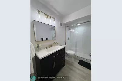 8512  Old Country Mnr, Unit #231, Davie, FL 33328 - Photo 9