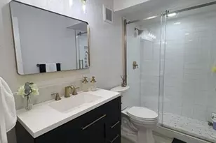 8512 Old Country Manor, Davie, FL 33328 - Photo 9