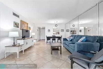 5621 SW 2nd Ct, Unit #201, Margate, FL 33068 - Photo 3