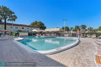 5621 SW 2nd Ct, Unit #201, Margate, FL 33068 - Photo 15