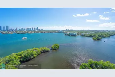 17111  Biscayne Blvd, Unit #1702, North Miami Beach, FL 33160 - Photo 27