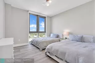 17111 Biscayne Blvd, North Miami Beach, FL 33160 - Photo 7