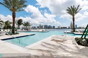 17111 Biscayne Blvd, North Miami Beach, FL 33160 - Photo 39