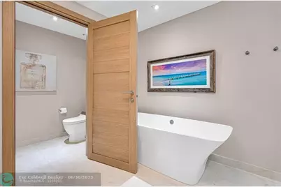 17111  Biscayne Blvd, Unit #1702, North Miami Beach, FL 33160 - Photo 19