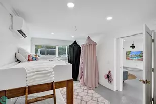 810 SW 26th Ct, Fort Lauderdale, FL 33315 - Photo 27