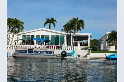 210  Lake Shore Dr, Pembroke Park, FL 33009 - Photo 1