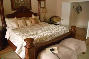 8706 NW 83rd St, Tamarac, FL 33321 - Photo 9